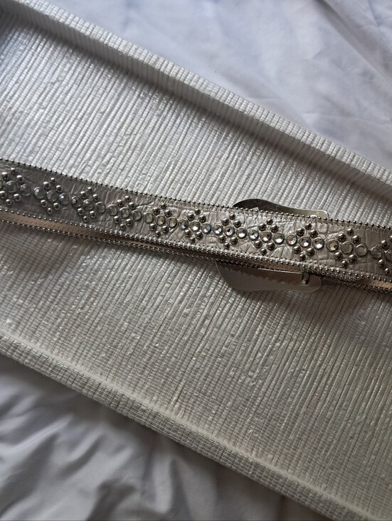 b.b. Simon Swarovski Crystal Encrusted Leather Belt Beautiful Preloved Condition main image 4